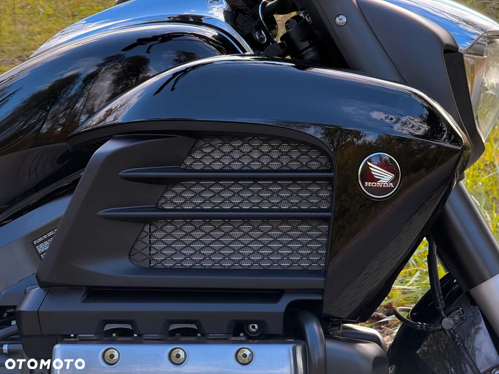 Honda Valkyrie - 11