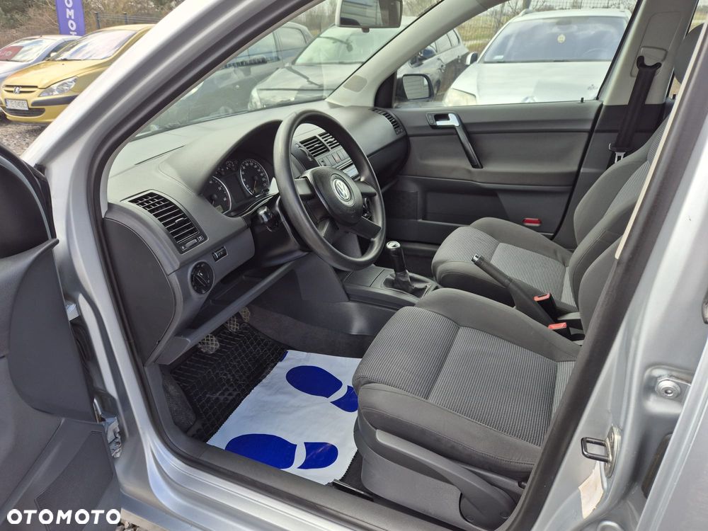 Volkswagen Polo 1.4 16V Sportline - 11
