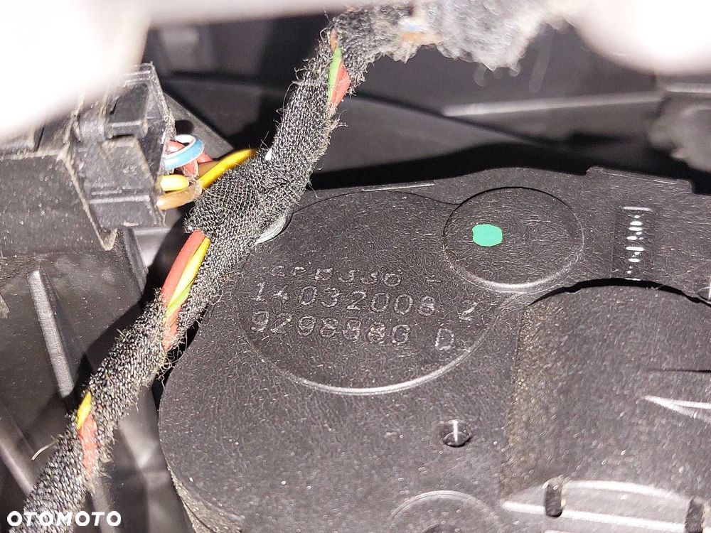 OBUDOWA NAGRZEWNICY BMW E91 318i 983360Z 929888G 6933663 9181171 - 8