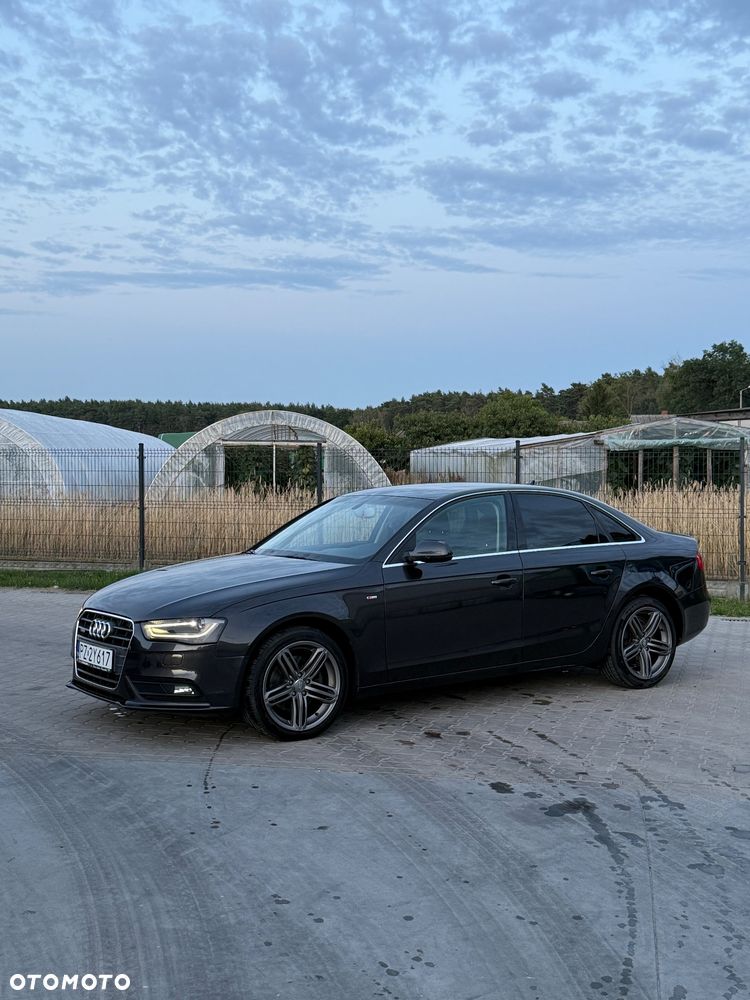 Audi A4 Limousine - 3