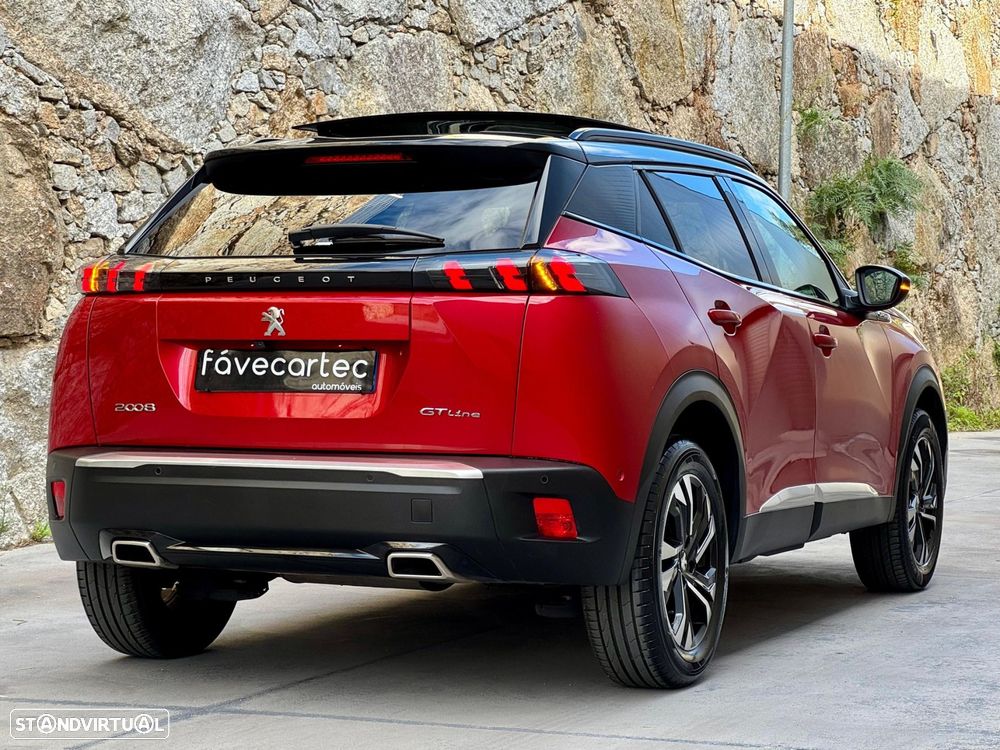 Peugeot 2008 1.2 PureTech GT Line - 21