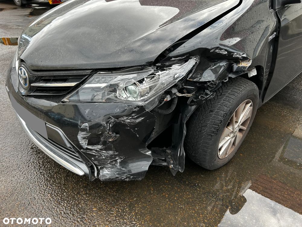 Toyota Auris - 10