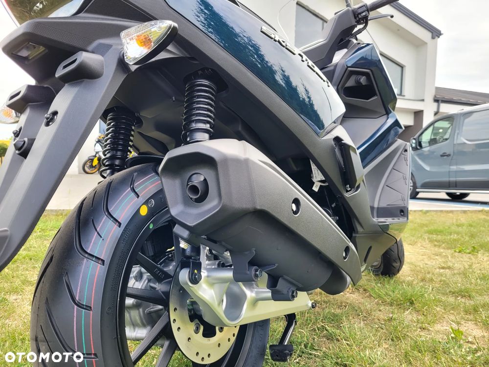 Kymco Skytown - 8