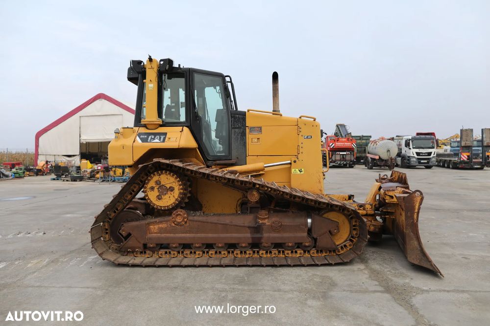 Cat D6N - 1