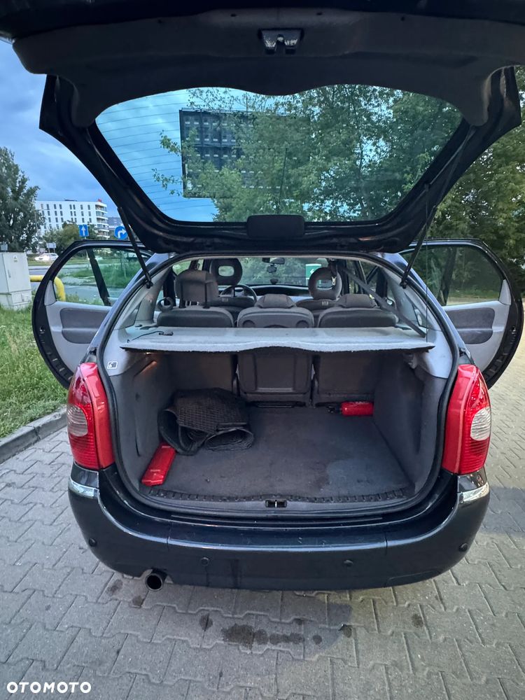Citroën Xsara Picasso 1.6 HDI SX - 18