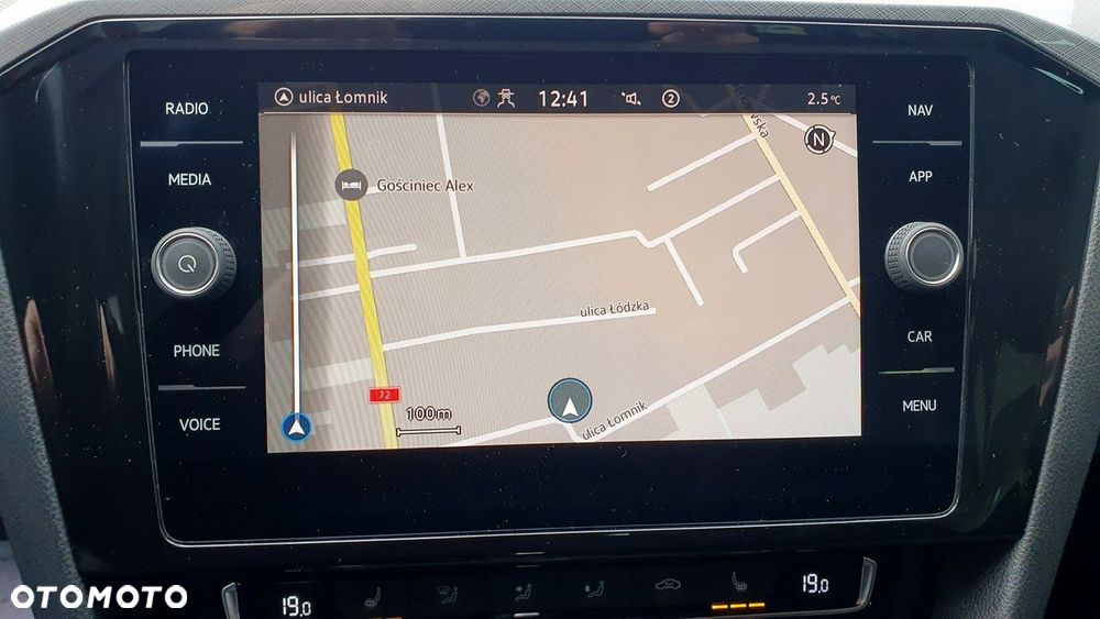 Volkswagen Passat 2.0 TSI Business DSG - 27