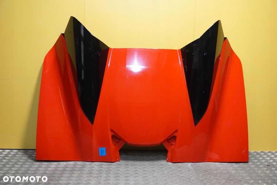 CHEVROLET CORVETTE C8 CABRIO 2020 - Maska Tył Pokrywa Klapa USA - 1