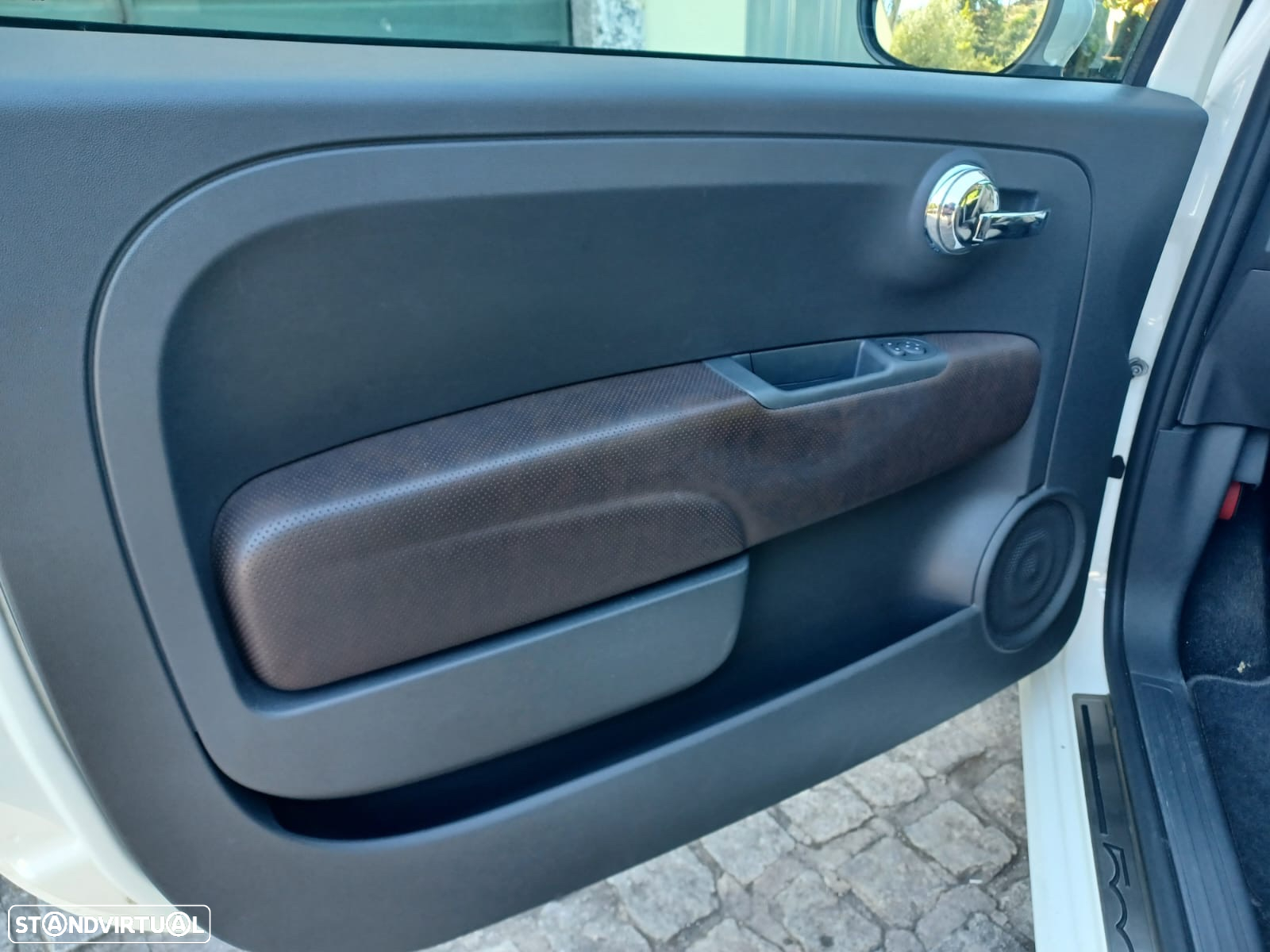 Fiat 500C 0.9 8V TwinAir Lounge S&S - 14