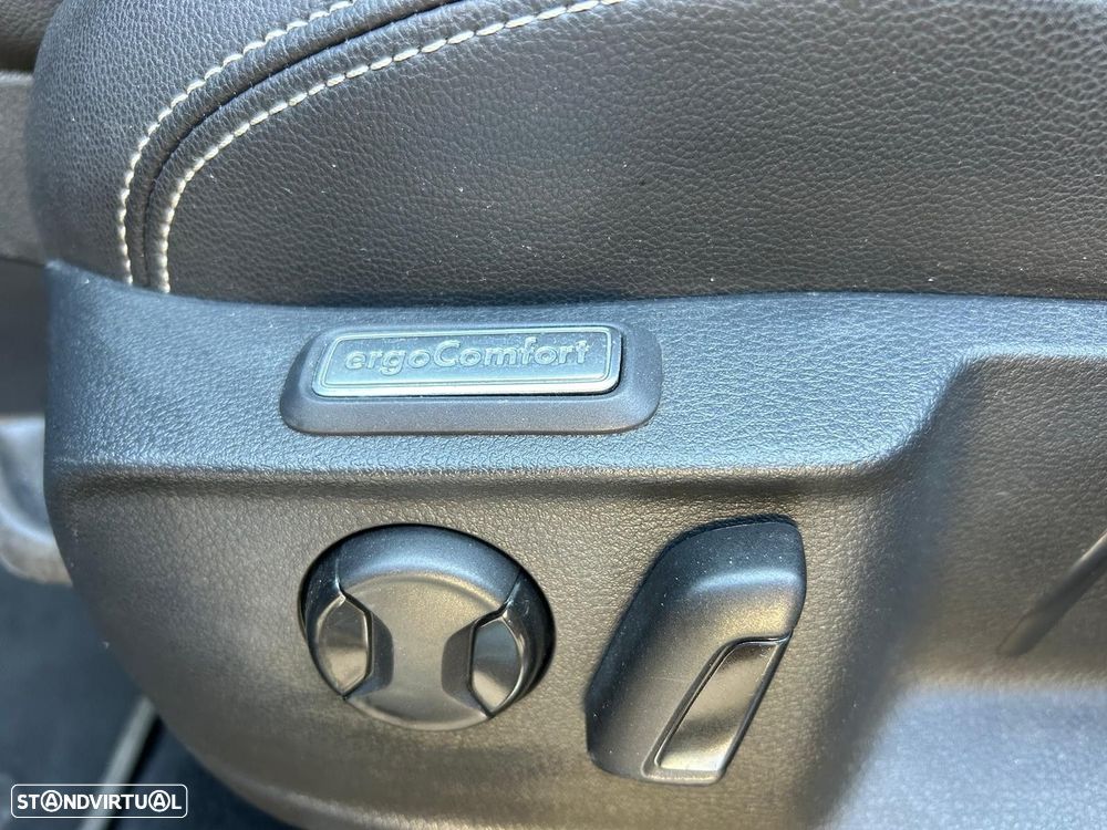 VW Passat 1.4 TSI GTE+ Plug-in - 41