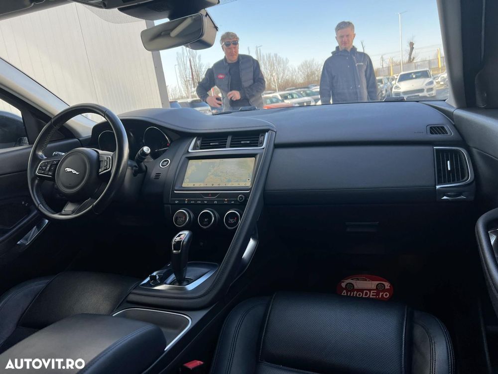 Jaguar E-Pace D150 AWD Aut. - 6
