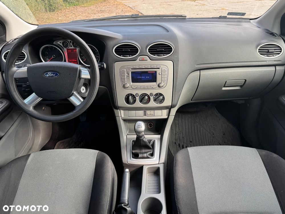 Ford Focus - 12