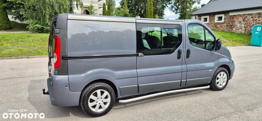Opel Vivaro - 13