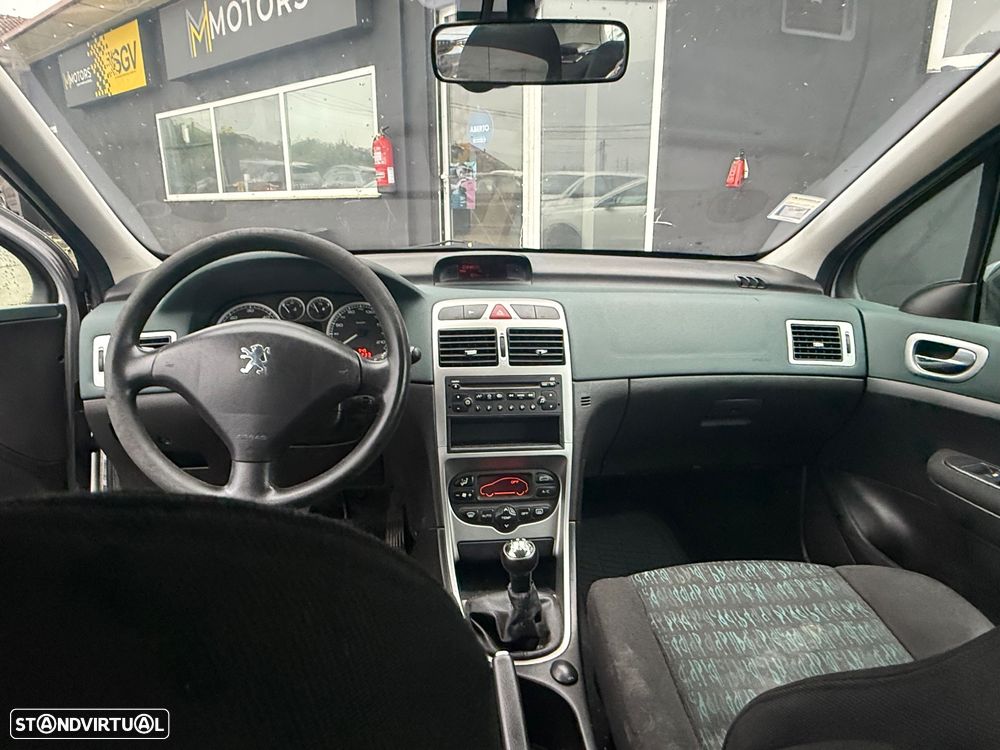 Peugeot 307 2.0 HDi 136 XSi - 17