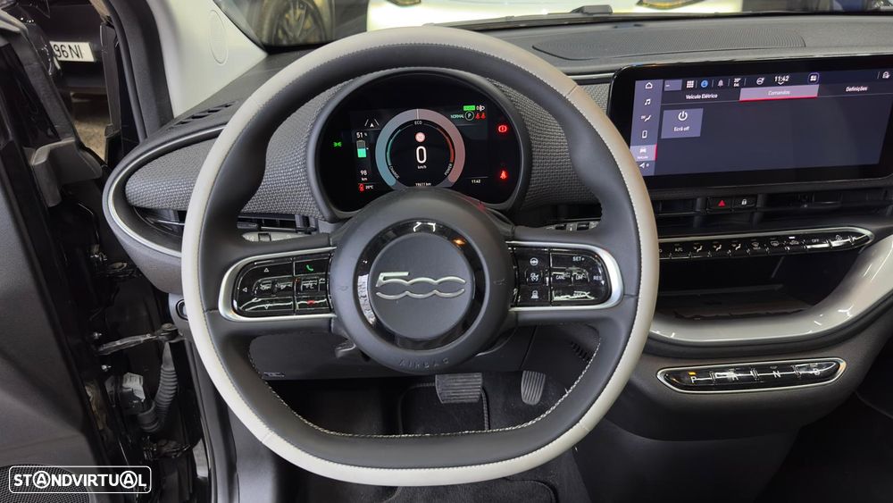 Fiat 500e La Prima - 24