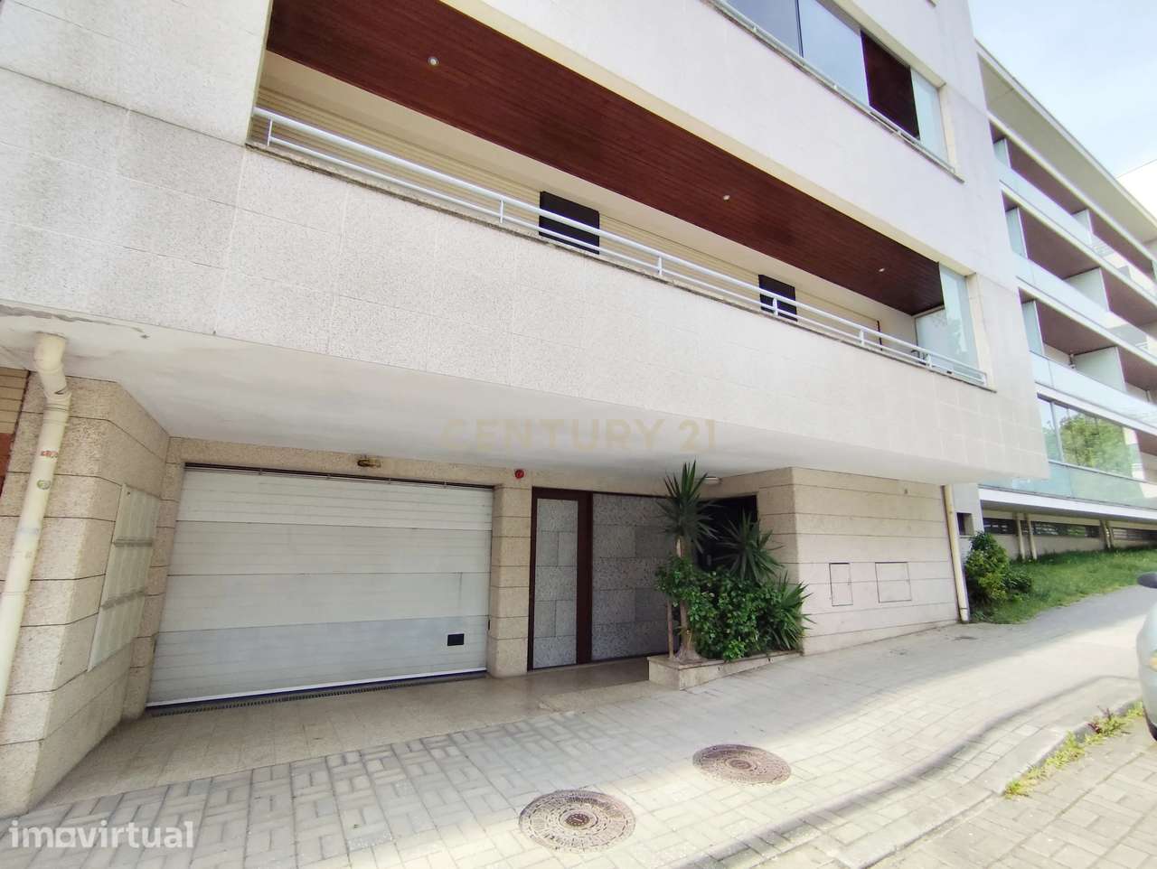 Apartamento T2 em Gualtar, Braga – Excelente Localização junto à Unive - Grande imagem: 2/27