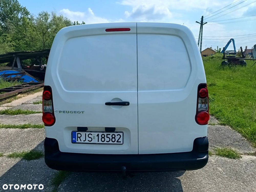 Peugeot Partner 1.6 Hdi 90 kM manual, 2012 rok WEBASTO paka jak NOWA Stan bardzo dobry!! NISKIE SPALANIE- BEZWYPADKOWY! - 11