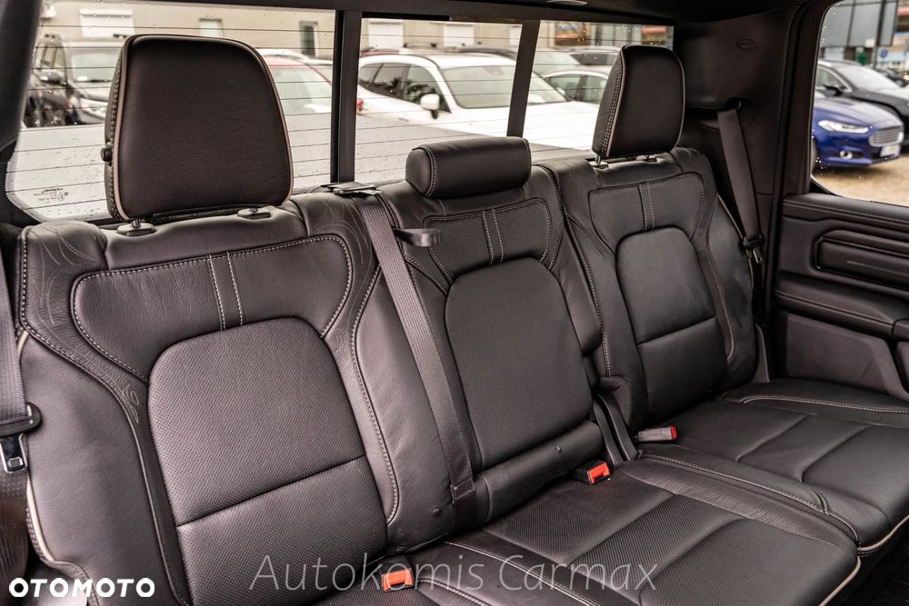 RAM 1500 5.7 Crew Cab Limited - 28