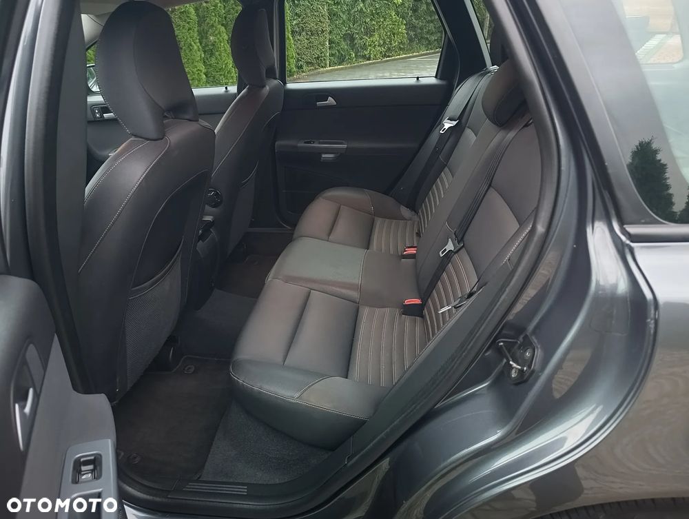 Volvo V50 2.0D - 13
