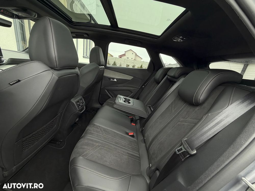 Peugeot 3008 1.2 PureTech 130 EAT8 GT - 18