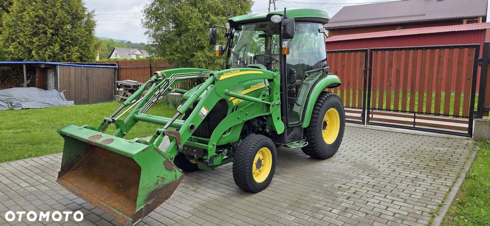 John Deere 3720 - 1