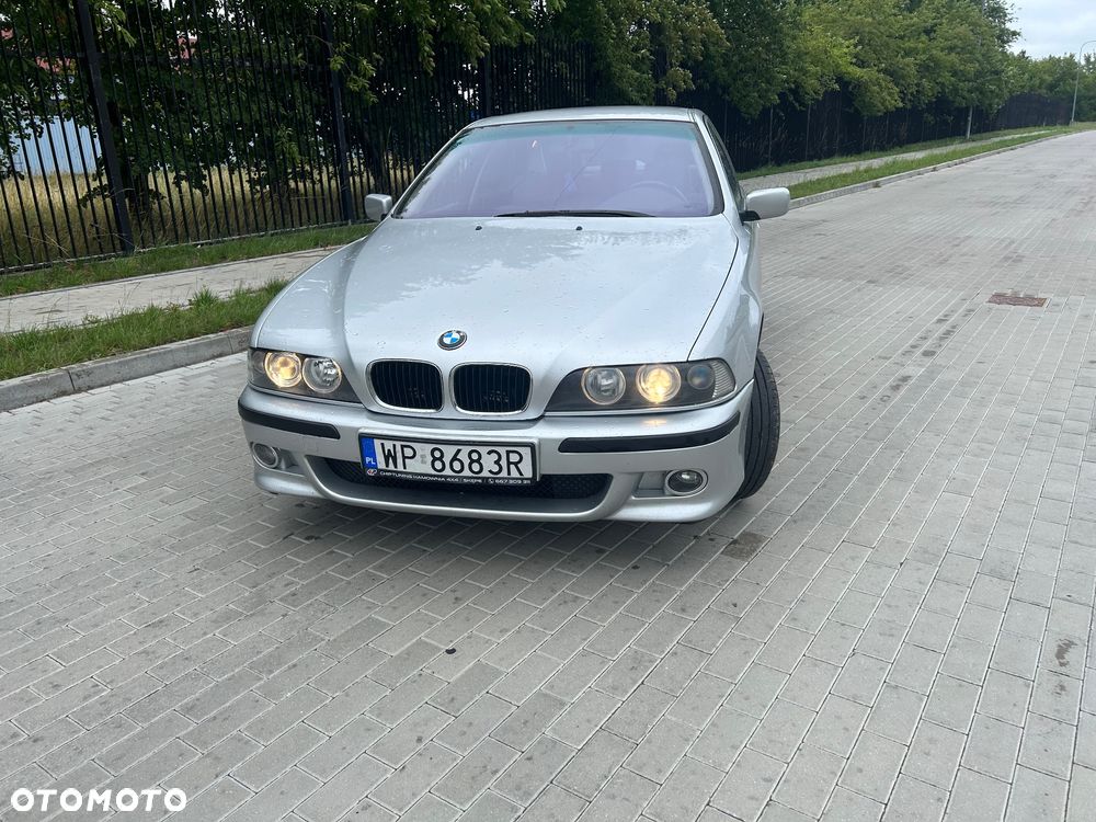 BMW Seria 5 523i - 4