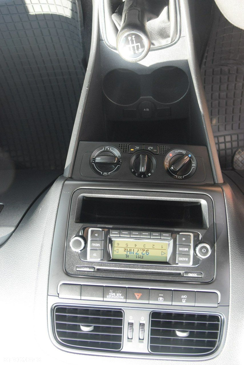 Volkswagen Polo 1.2 12V Comfortline - 24