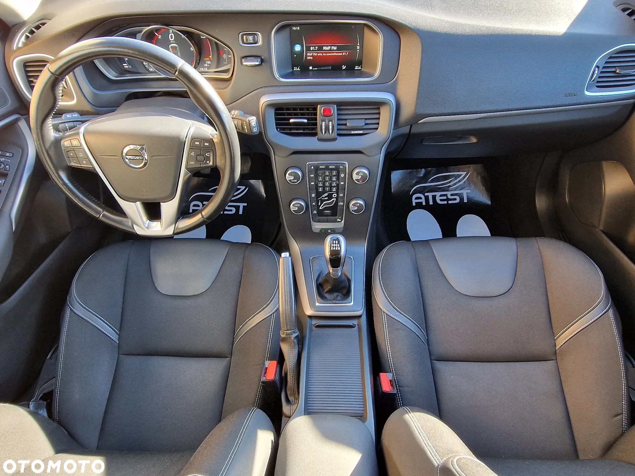 Volvo V40 D2 - 9