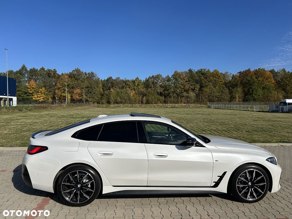 BMW Seria 4 420d xDrive mHEV M Sport - 3