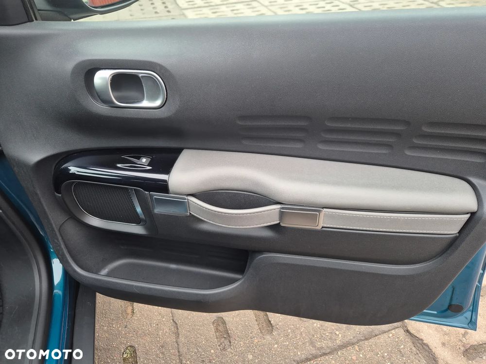 Citroën C4 Cactus 1.2 PureTech Shine S&S - 22