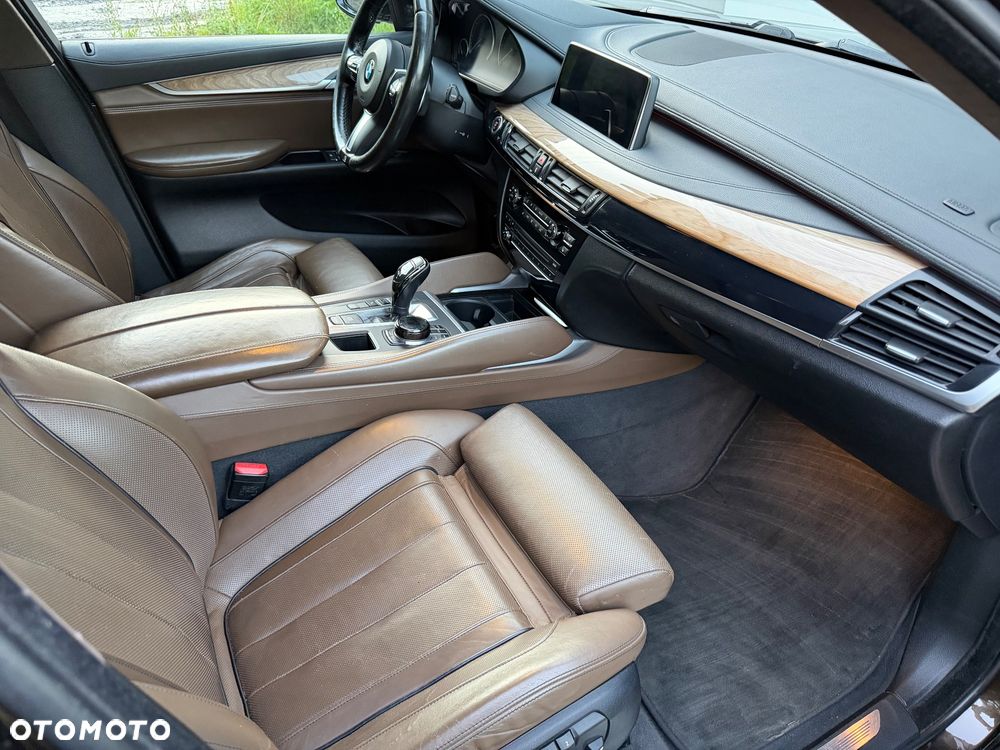 BMW X6 - 28