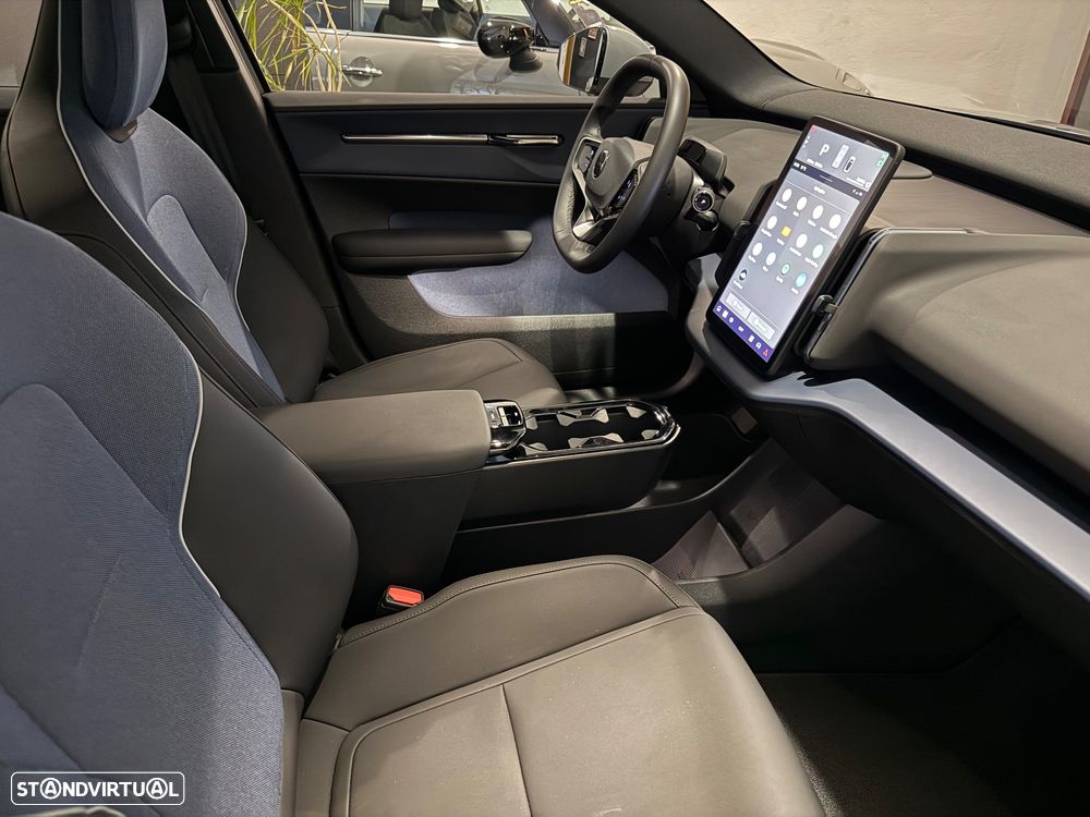 Volvo EX30 69 kWh Single Motor Extended Range Core - 14