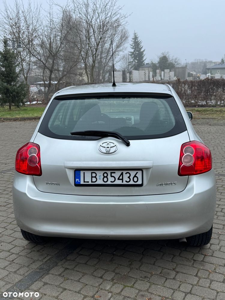 Toyota Auris 1.6 VVT-i Sol - 5