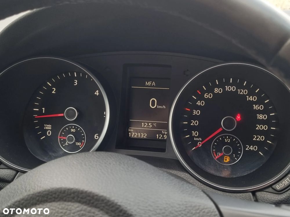 Volkswagen Golf - 13