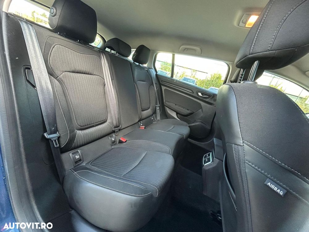 Renault Megane BLUE dCi 115 EDC BUSINESS EDITION - 18