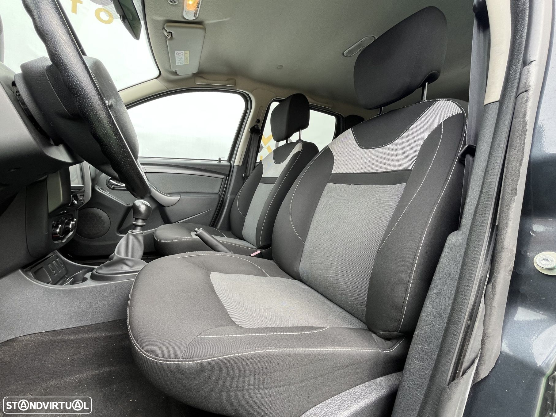 Dacia Duster 1.5 dCi SL Black Shadow - 14