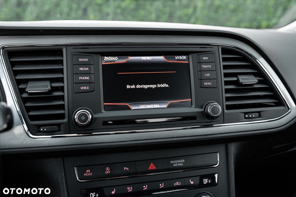 Seat Leon 1.8 TSI Start&Stop DSG FR - 32