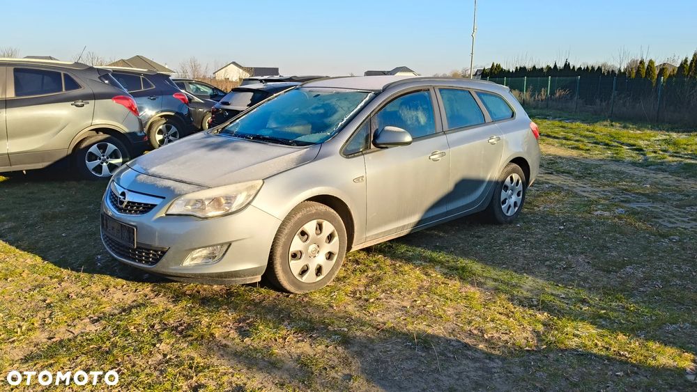 Opel Astra 1.4 Turbo Design Edition - 1