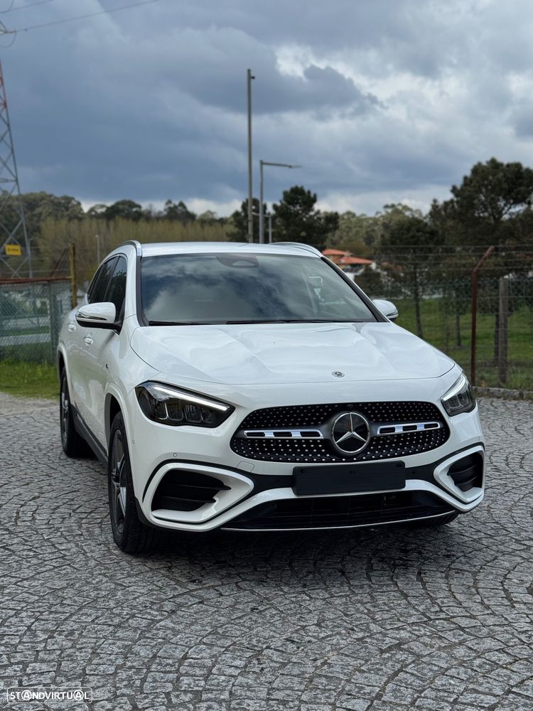 Mercedes-Benz GLA 250 e 8G-DCT AMG Line Advanced Plus - 2