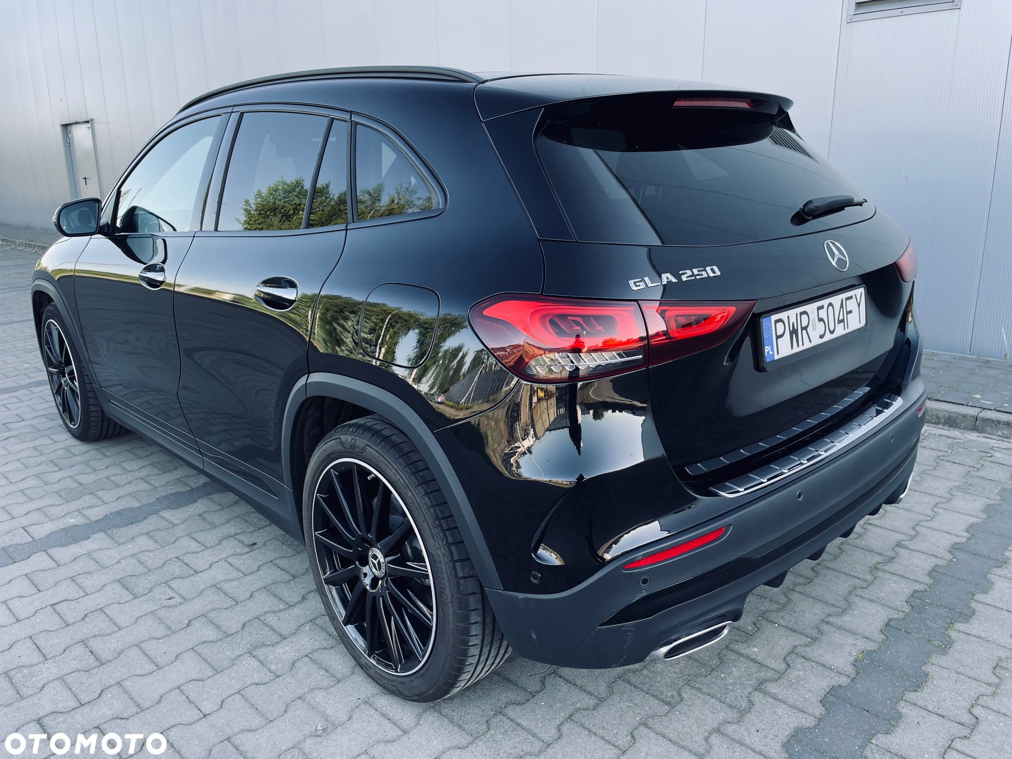 Mercedes-Benz GLA 250 8G-DCT AMG Line - 10
