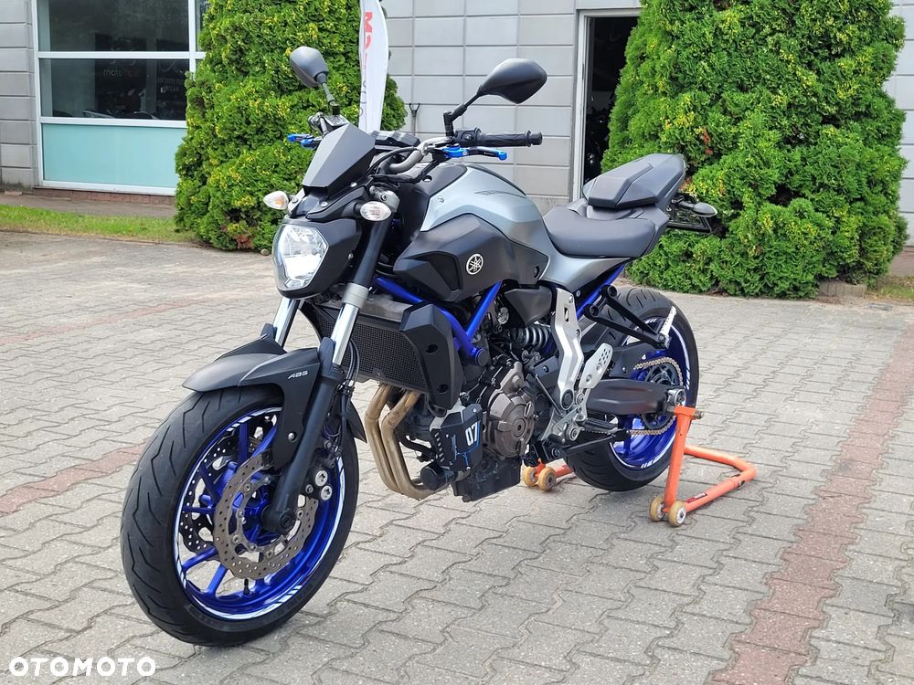 Yamaha MT - 13