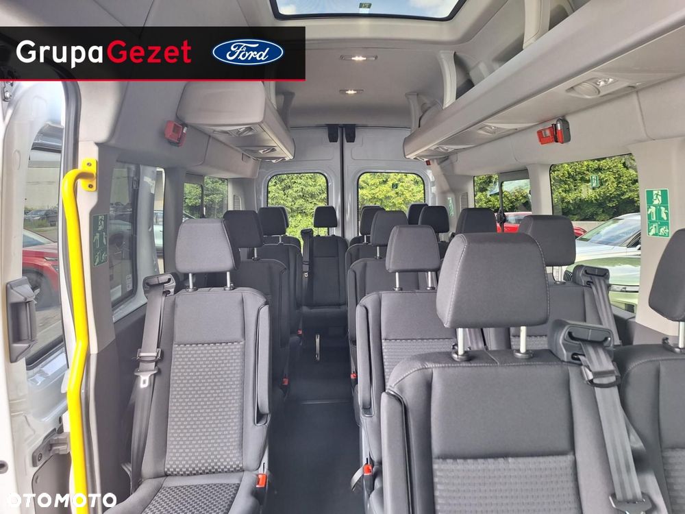 Ford Transit - 18