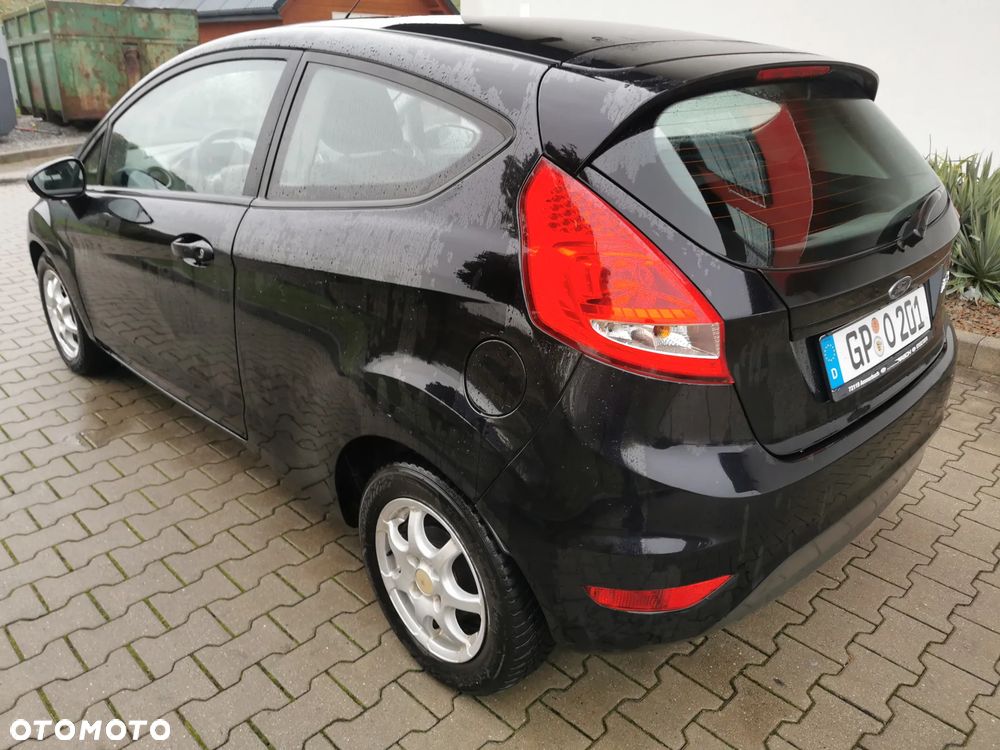 Ford Fiesta 2009 photo 4