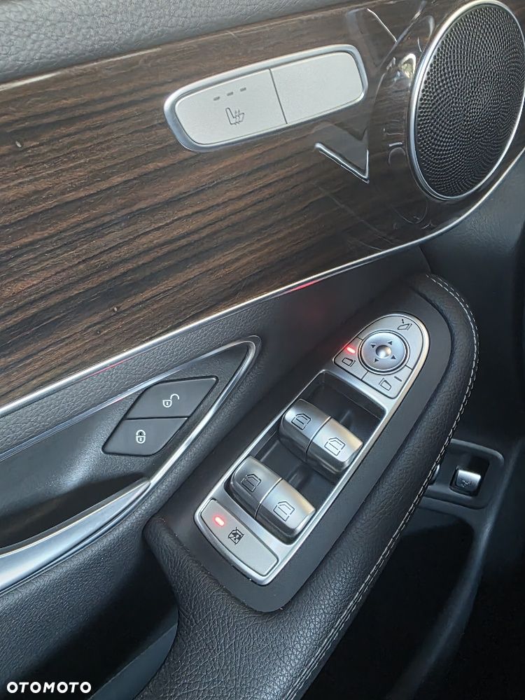 Mercedes-Benz GLC 220 d 4Matic 9G-TRONIC Edition 1 - 29