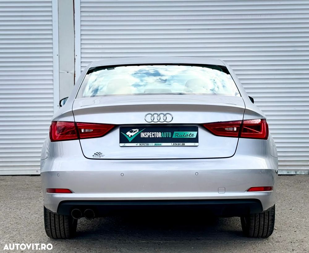 Audi A3 1.4 TFSI COD Stronic Ambiente - 11