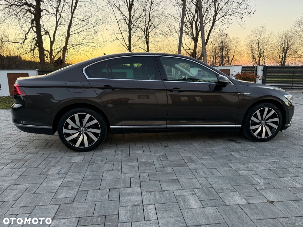 Volkswagen Passat 2.0 TDI BMT 4Mot Highline DSG - 15