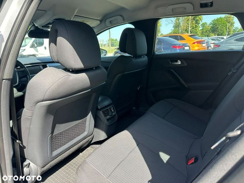 Peugeot 508 - 10