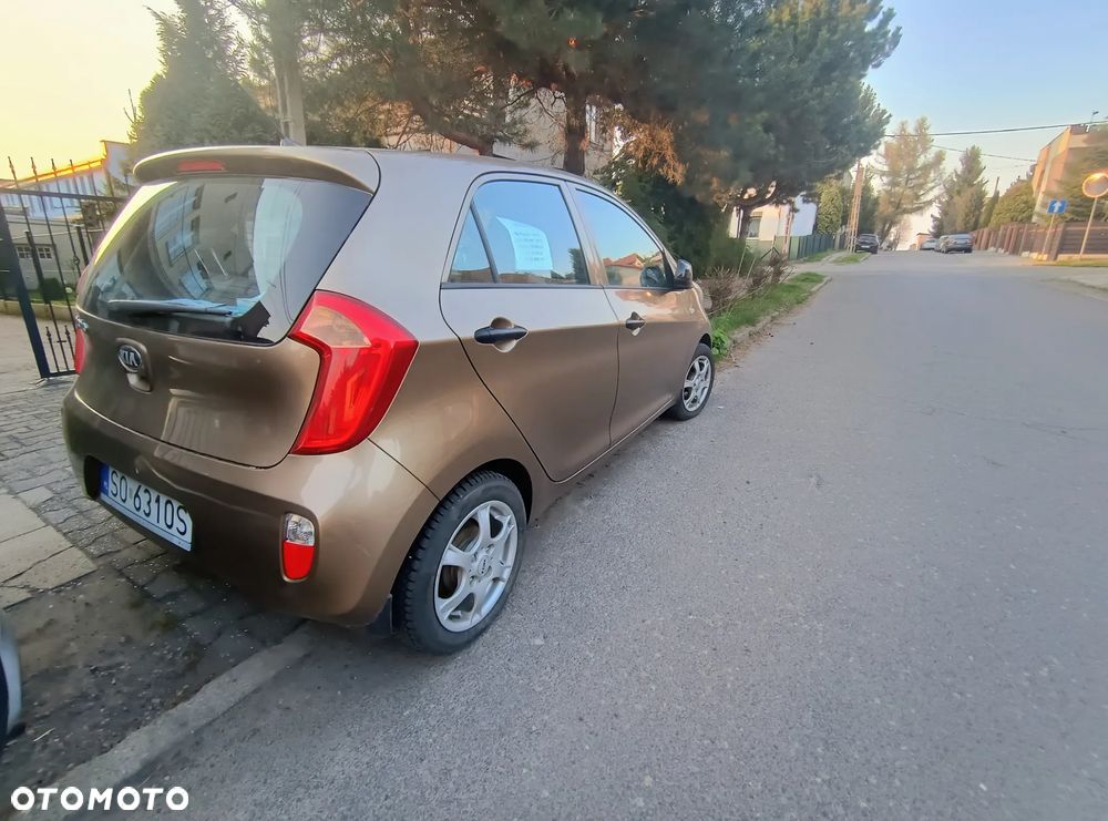Kia Picanto 1.0 M - 8