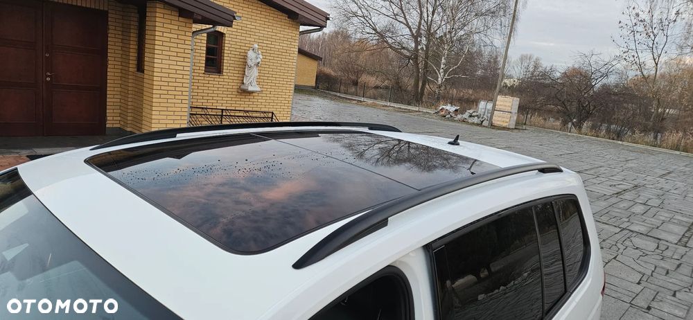 Volkswagen Touran 1.4 TSI BMT Highline DSG - 11