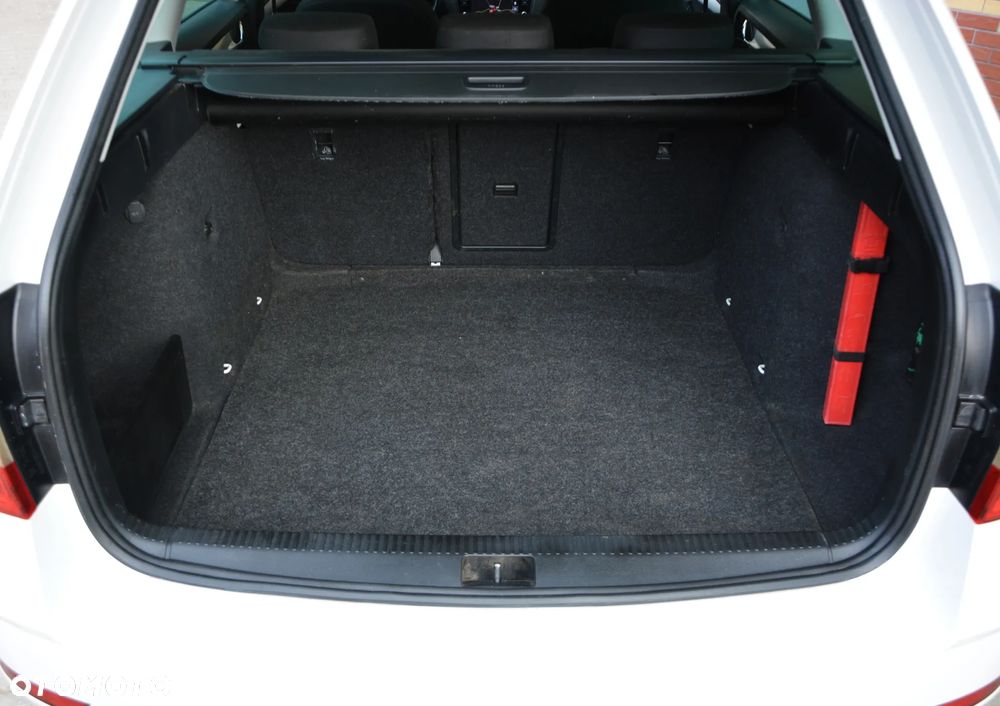 Skoda Octavia 1.6 TDI Premium Edition - 25