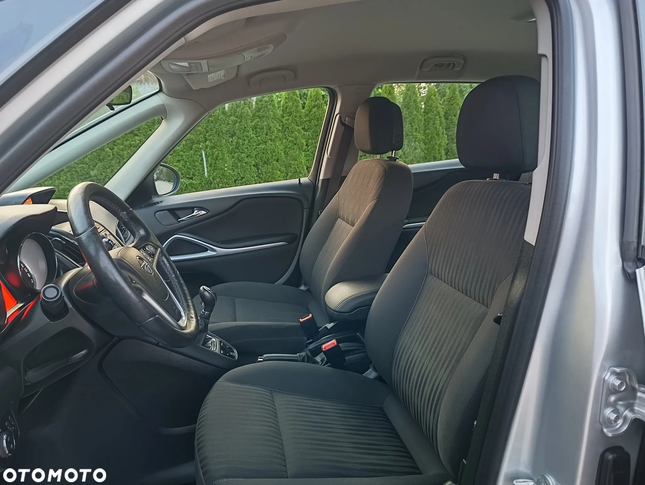 Opel Zafira 1.4 T Cosmo EcoFLEX S&S - 26